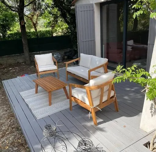 Charmante Maison De Location A * Blauzac (Gard)